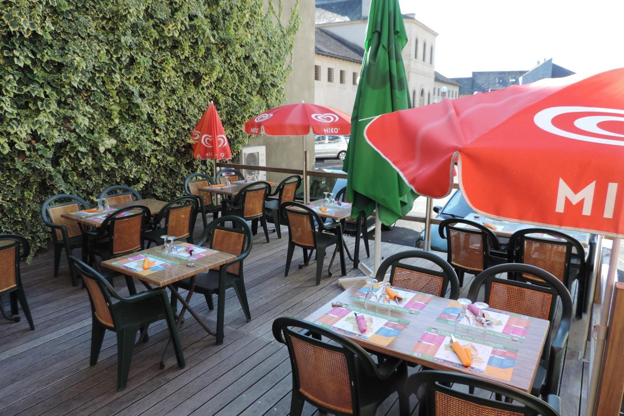 Hotel De France Espalion Luaran gambar