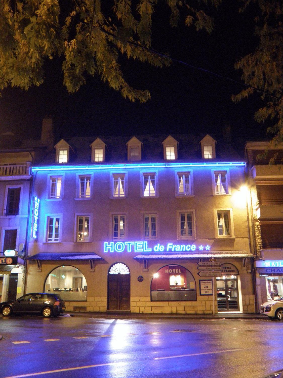 Hotel De France Espalion Luaran gambar
