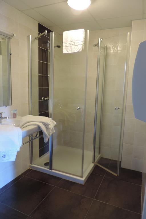 Hotel De France Espalion Luaran gambar