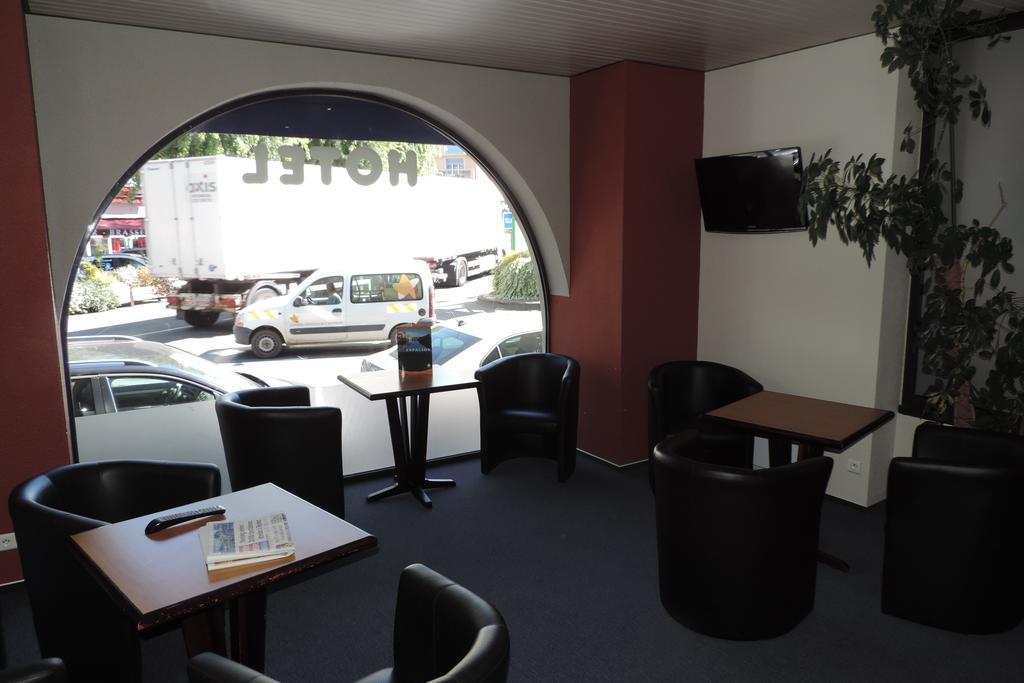 Hotel De France Espalion Luaran gambar